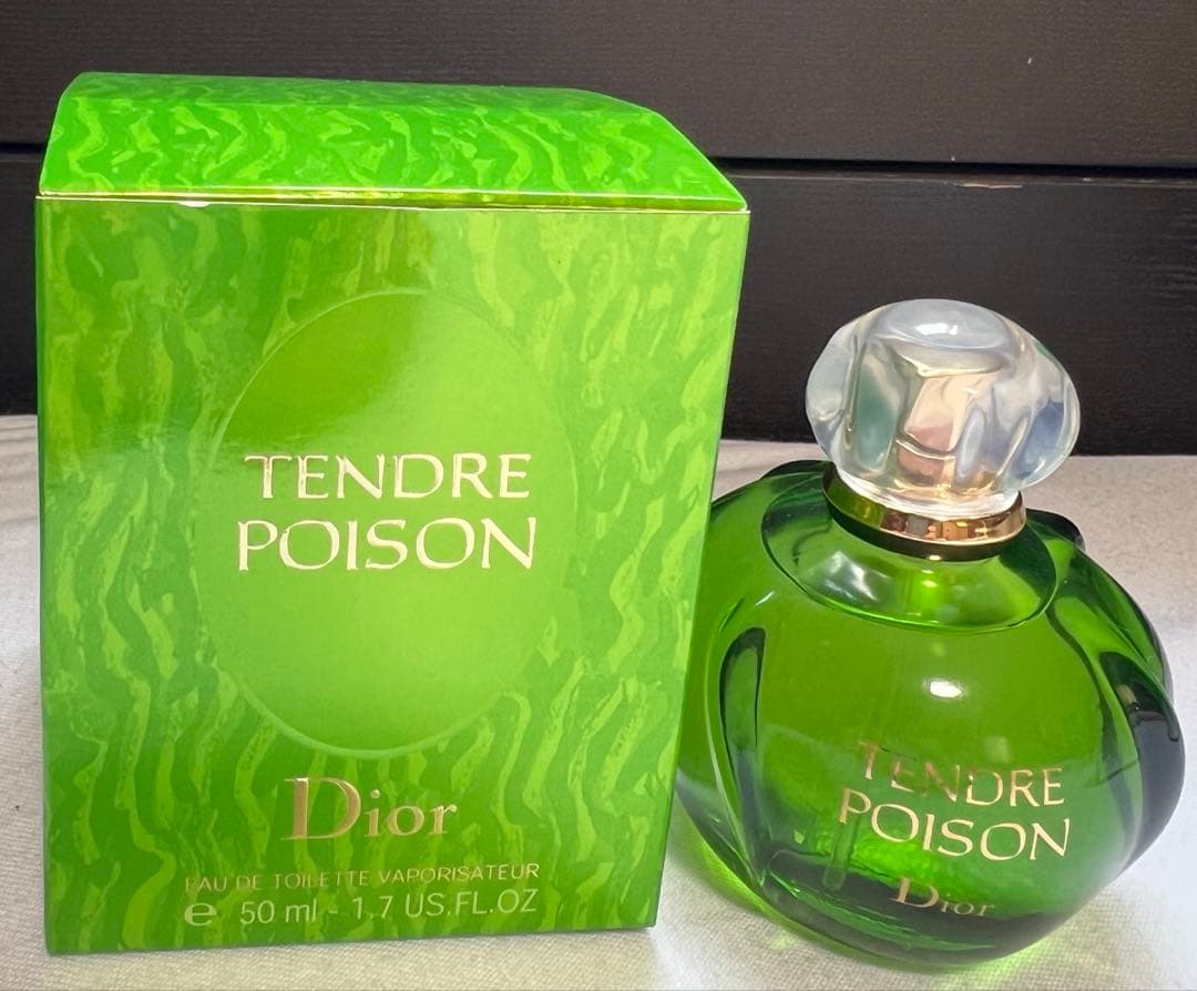 希少レア　ディオール　タンドゥル プワゾン50ml香水　りんご型