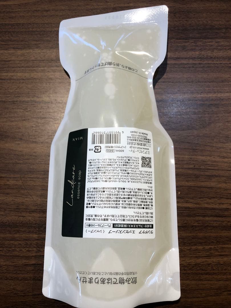 プロが認めた最高級シャンプー‼️Newランドケアーソープ600mlリフィル2個