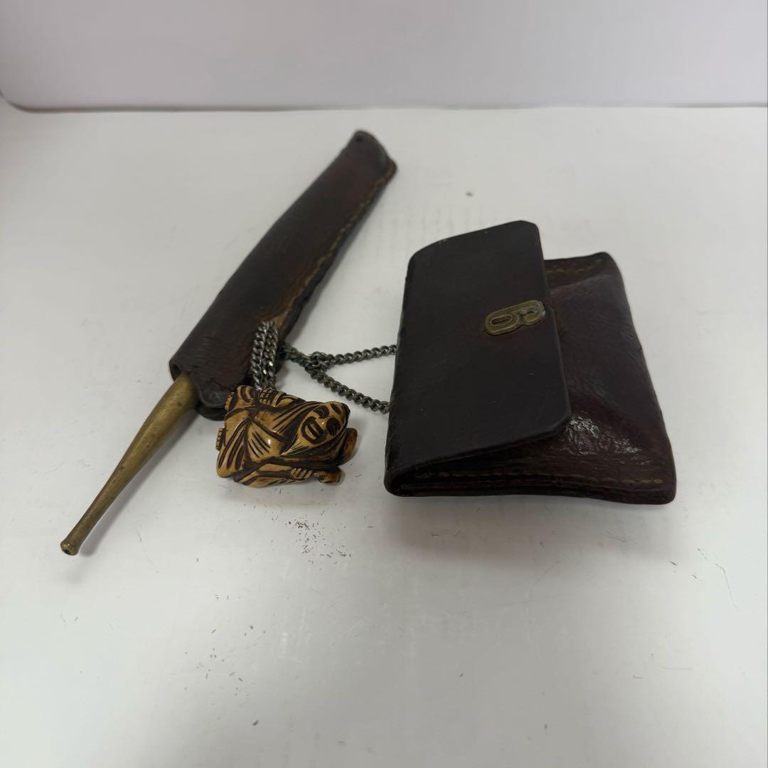 根付　 喫煙具　キセル　煙草入れ　アンティーク　送料込み 相良刺繍 煙草入れ 竹細工キセルケース アンティーク 装身具 透かし