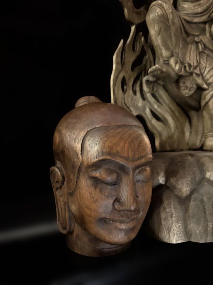 ジャヤヴァルマン7世 希少