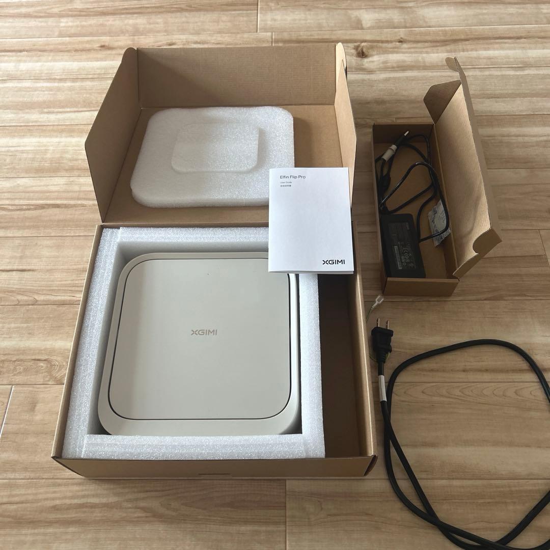 【美品】XGIMI Elfin Flip Pro プロジェクター 箱&取扱説明書 Elfin Flip Pro - ひろがる視界、新しい世界へ