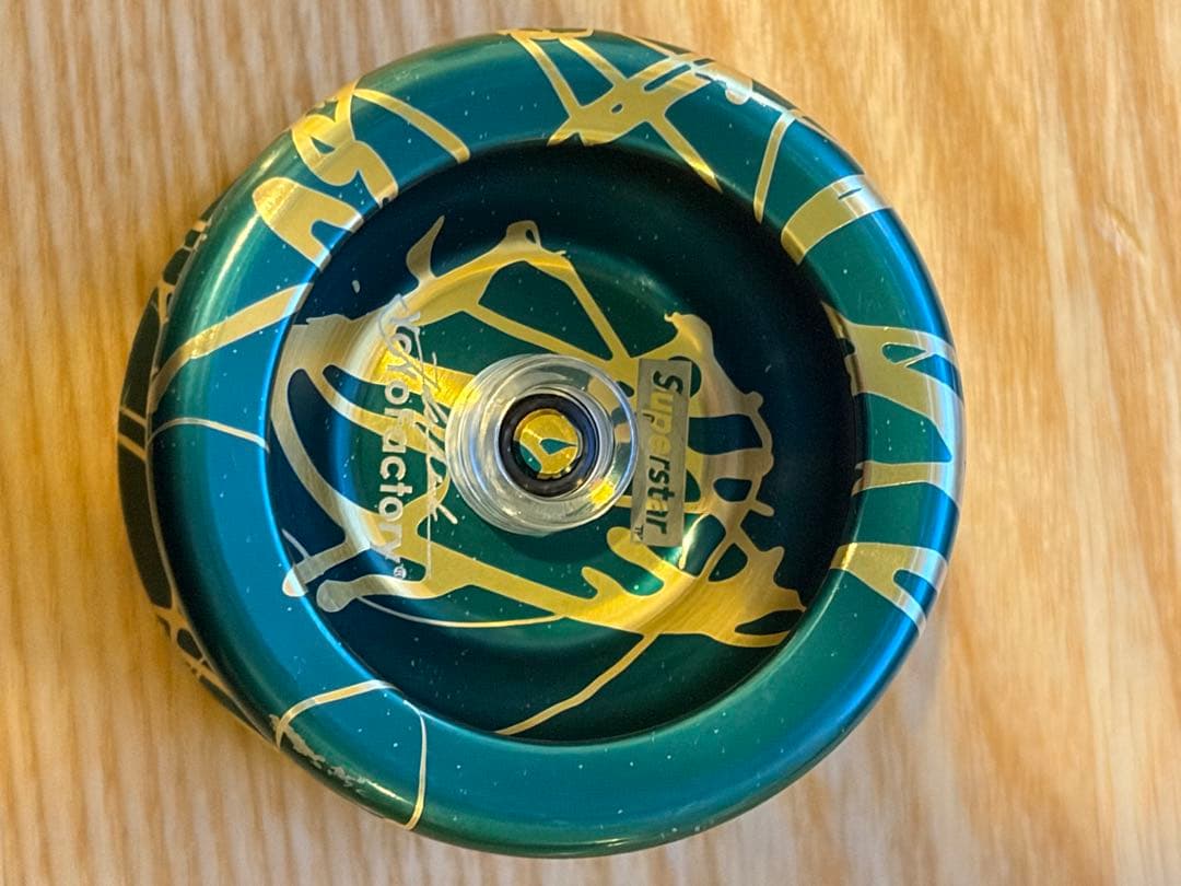 ヨーヨーファクトリー　スーパースター　グリーン　ゴールド　スプラッシュ　ハブ Superstar(スーパースター) | 価格順 | 趣味で始めたヨーヨー屋