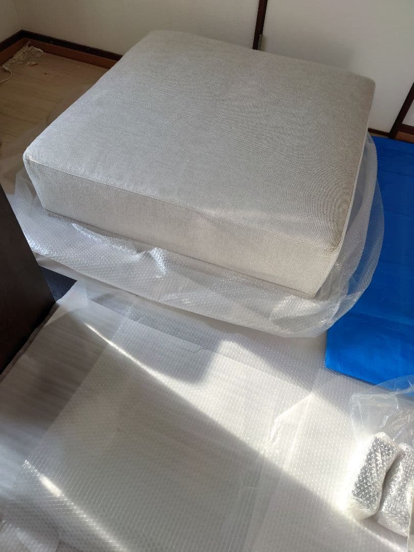 アイラーセン　アクタス　ACTUS ソファー　新品未使用