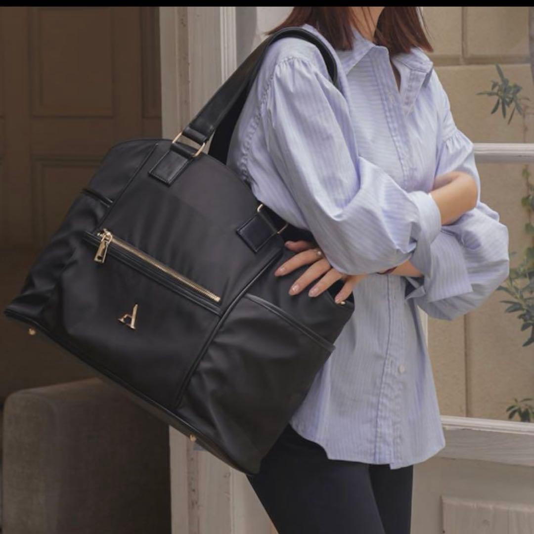 【こぺん】アプリリー 2Wayマルチラウンドバッグ　Aprily Aprily アプリリー マザーズバッグ 2Wayマルチラウンドバッグの通販 by