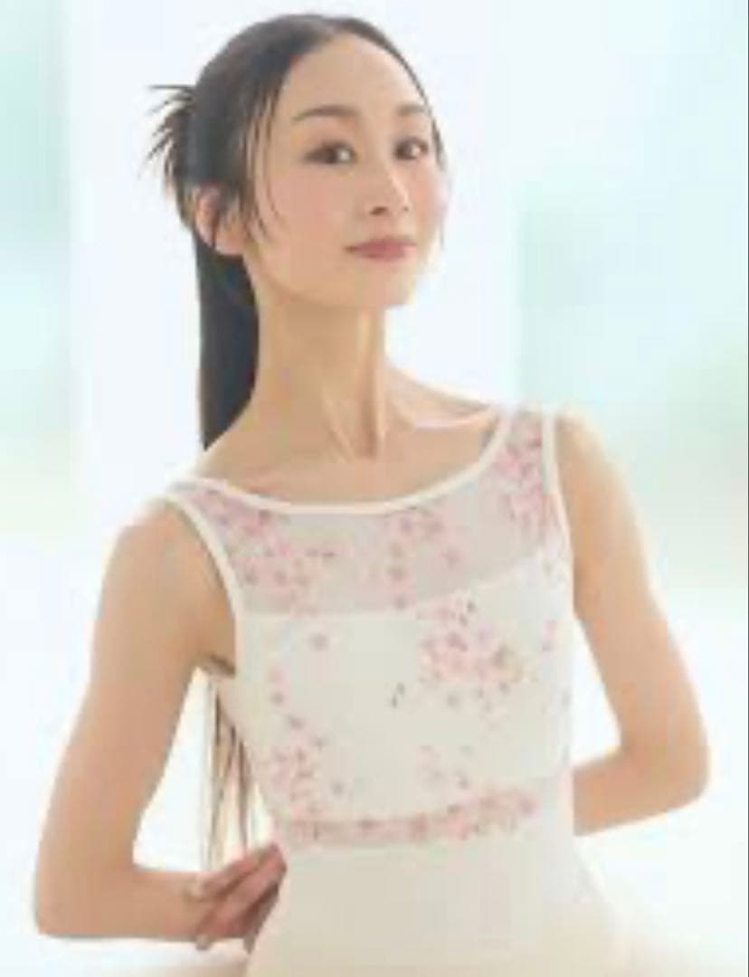 チャコット 永久メイコラボレオタード 2025 大人用Lサイズ 本日発売】 永久メイさんとのスペシャルコラボアイテム 華やかな