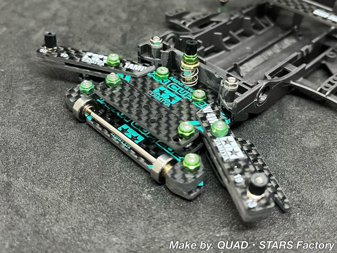 ミニ四駆・FM-A用】2軸ATピボット＋フロント提灯【J-CUP2022】 - メルカリ