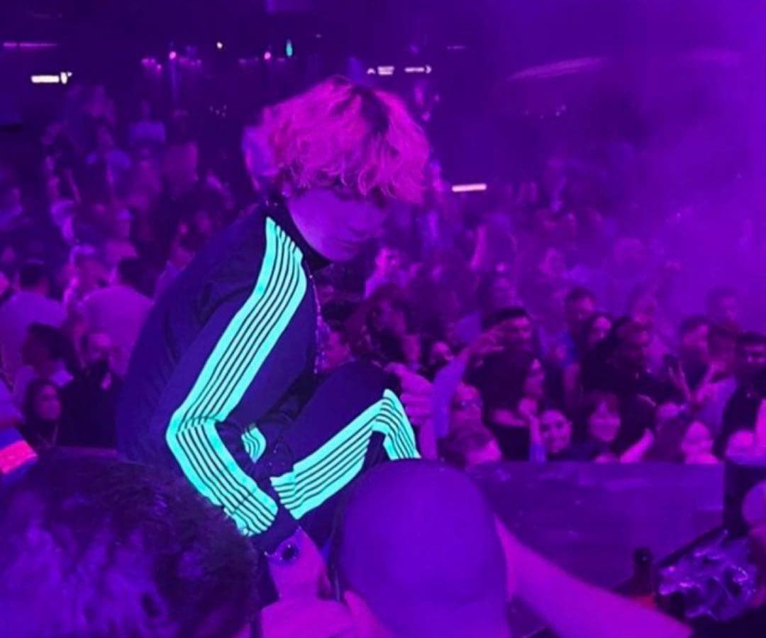 Needles × End of the World トラックパンツ Lサイズ 売り切り価格‼️needles ×eotw トラックパンツ Lサイズ - メルカリ