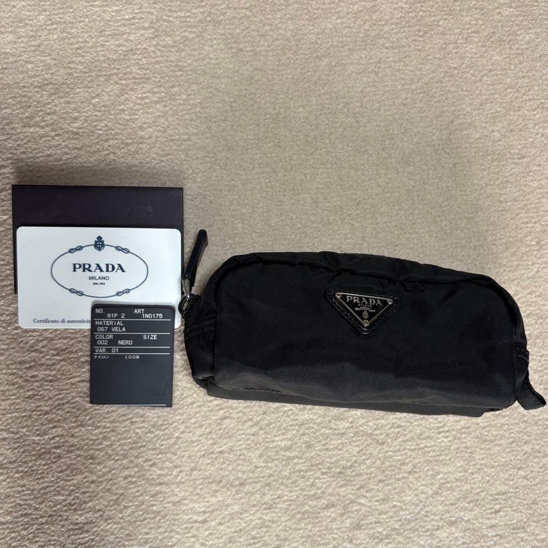 PRADA ブラック ナイロン ポーチ