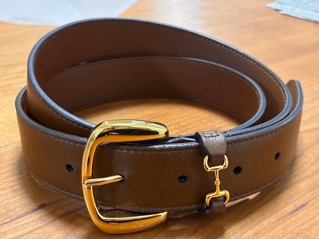 GUCCIレザーベルト　98センチ