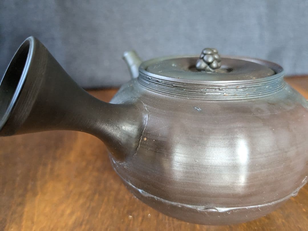 小西洋平日本工芸会常滑市無形文化財保持者