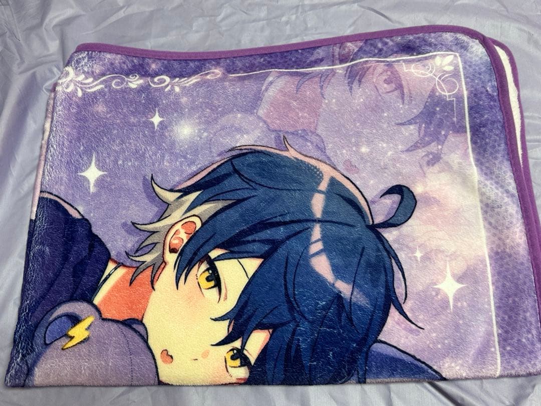 シクフォニ いるま ねむねむ ブランケット - メルカリ