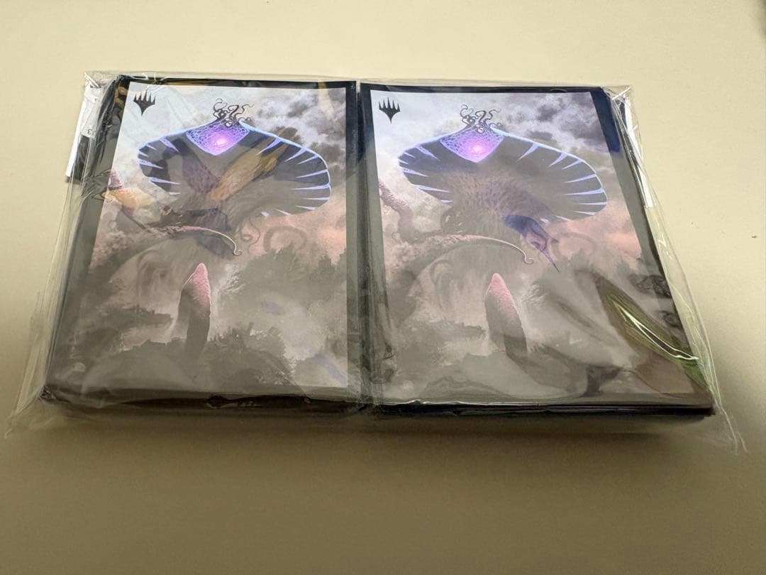 MTG 引き裂かれし永劫、エムラクール スリーブ