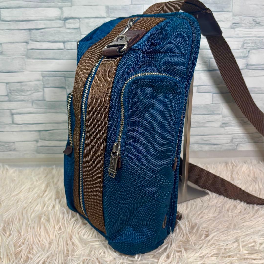 ナイスショット様　TUMI トゥミ　モントレースリングバッグ　22318BTH