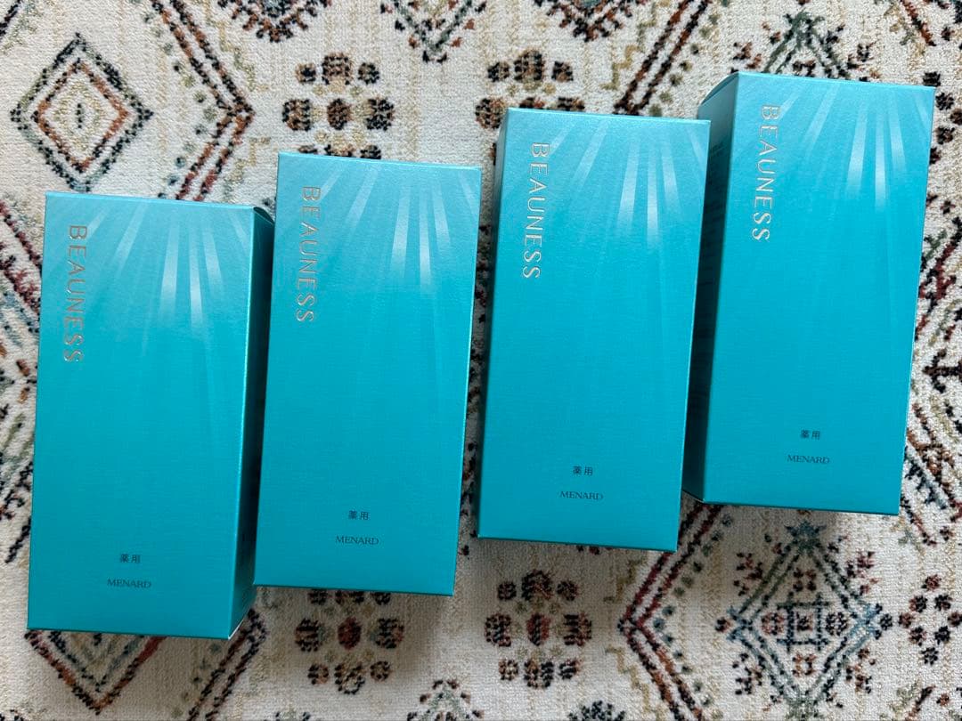 メナード 薬用ビューネB 160ml アルファキット30ml付4本