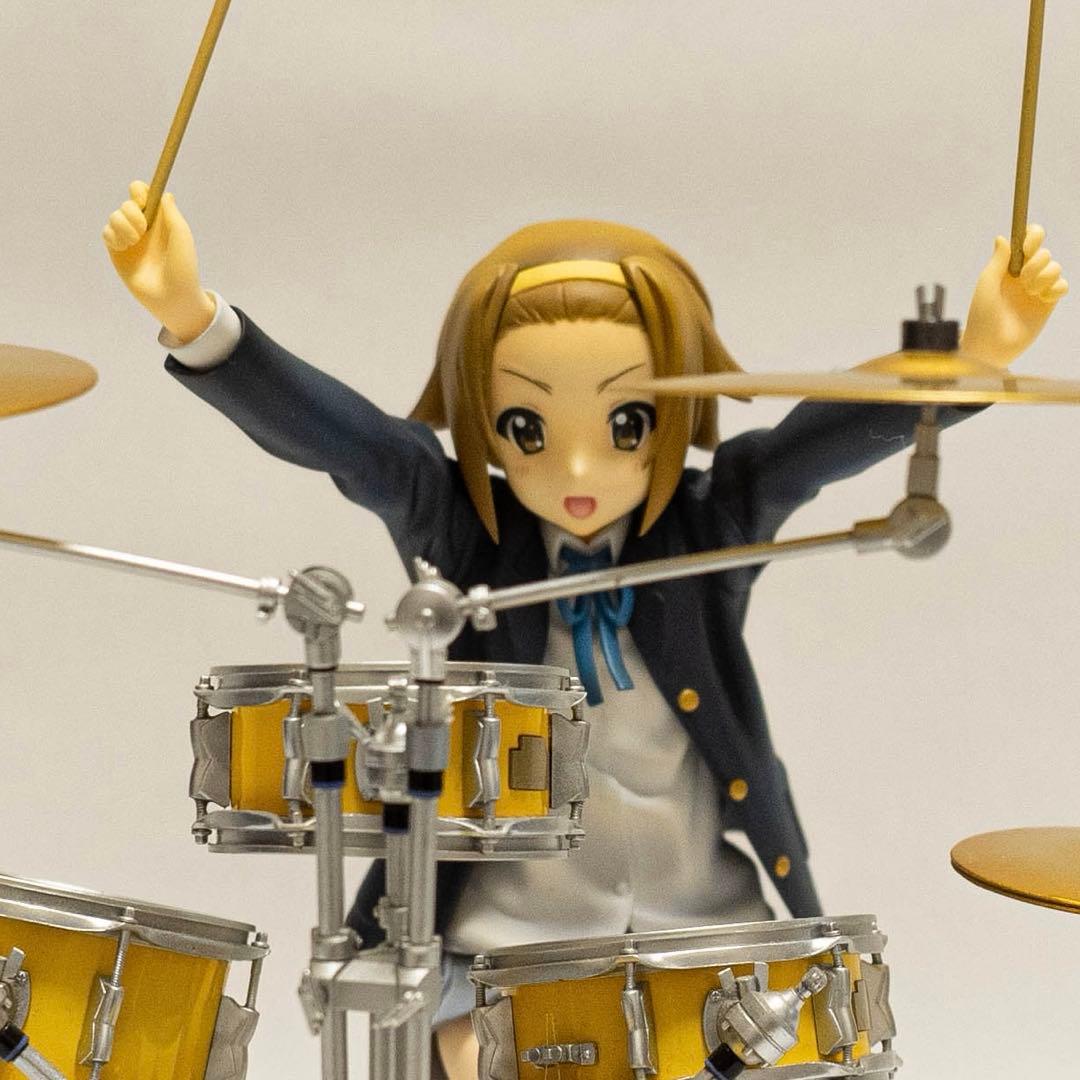 けいおん！　アルター　田井中律　フィギュア Amazon.co.jp: けいおん！ 田井中律 1/8 完成品フィギュア（京アニ