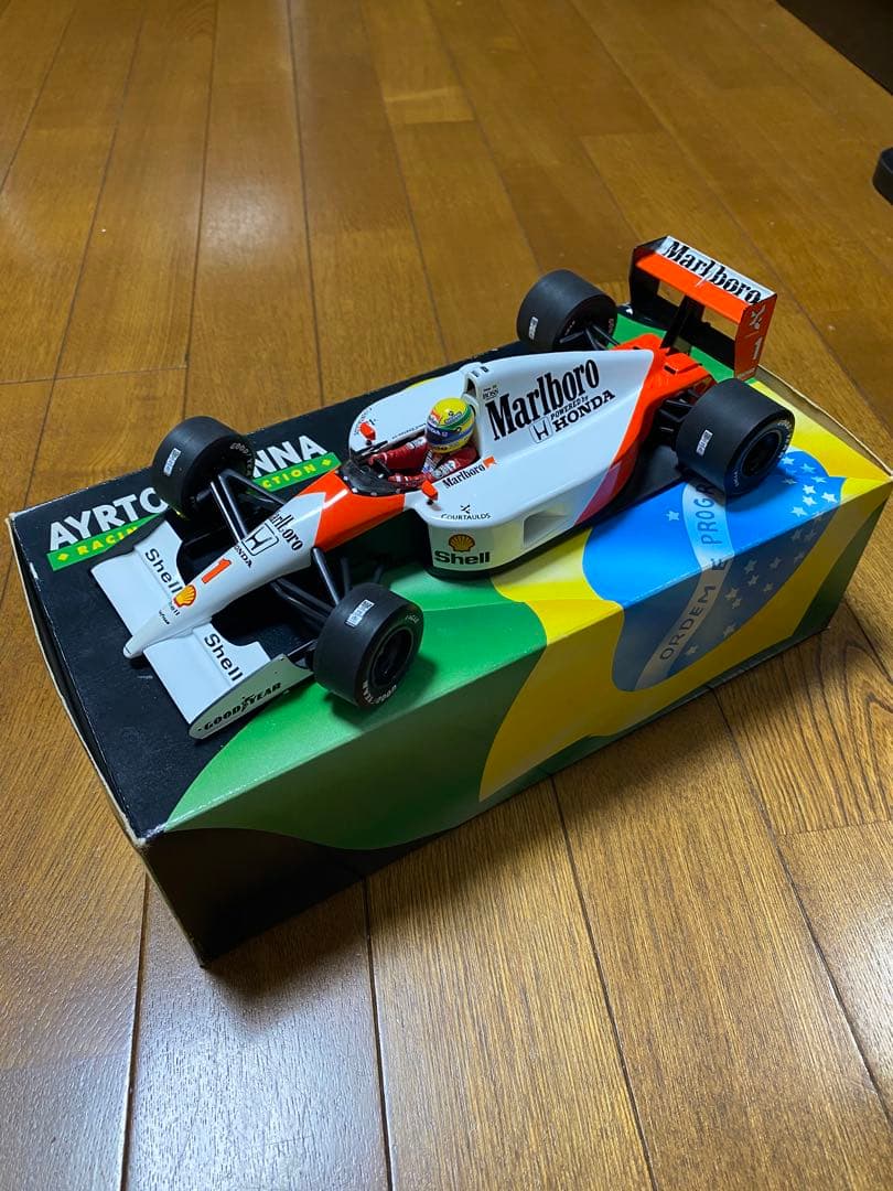 アイルトン・セナ 1/18 マクラーレン MP4/6 ウィリアムズ FW16 - メルカリ