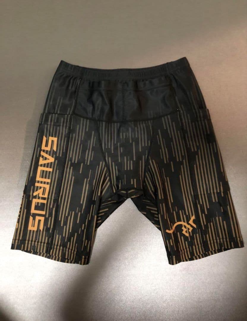 アミノサウルス　AMINO SAURUS ハーフタイツ　サイズS