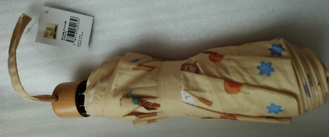 e＋＋鬼灯の冷徹＋＋ シロ & 柿助 & ルリオ & 芥子 折りたたみ傘