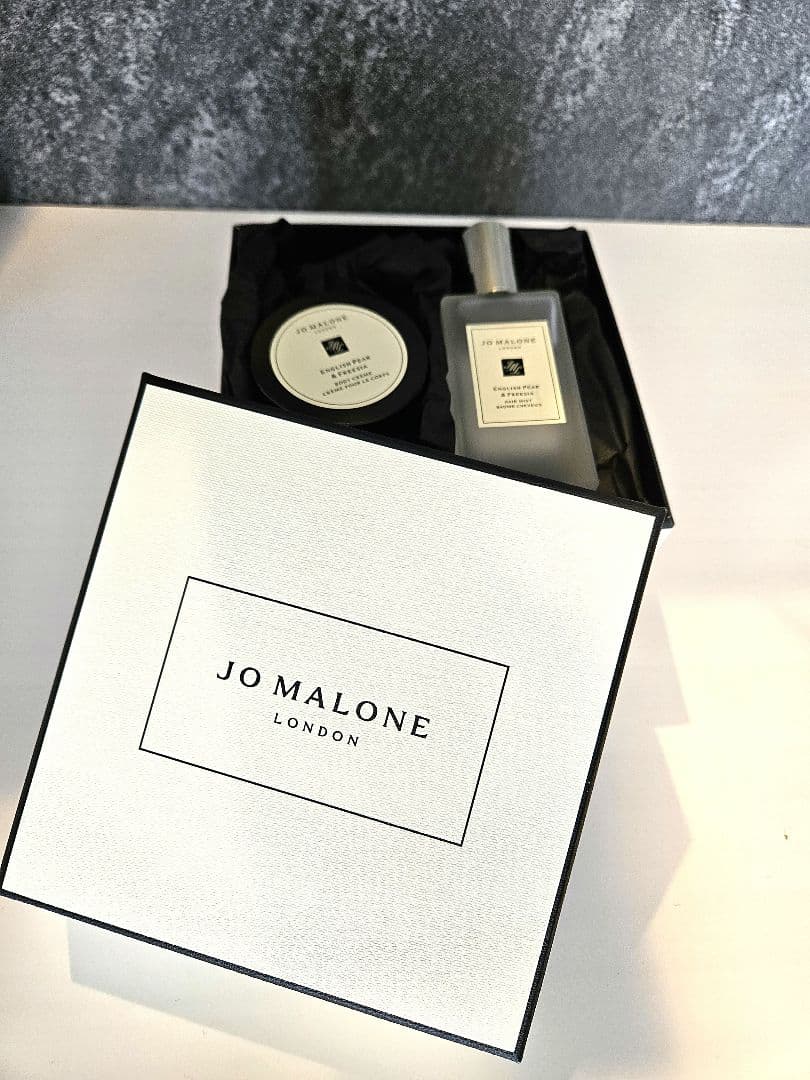 【新品未開封】JO MALONE イングリッシュペアー＆フリージア