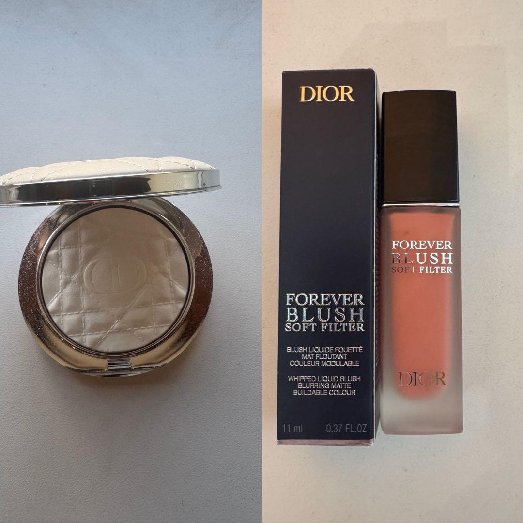 DIOR FOREVER フェイスパウダー　チーク ディオールの7月発売フェイスパウダーとホイップチークをスウォッチ