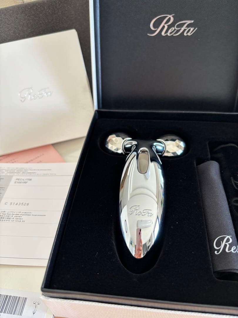 新品未使用ReFa CARAT 美顔ローラー シルバー