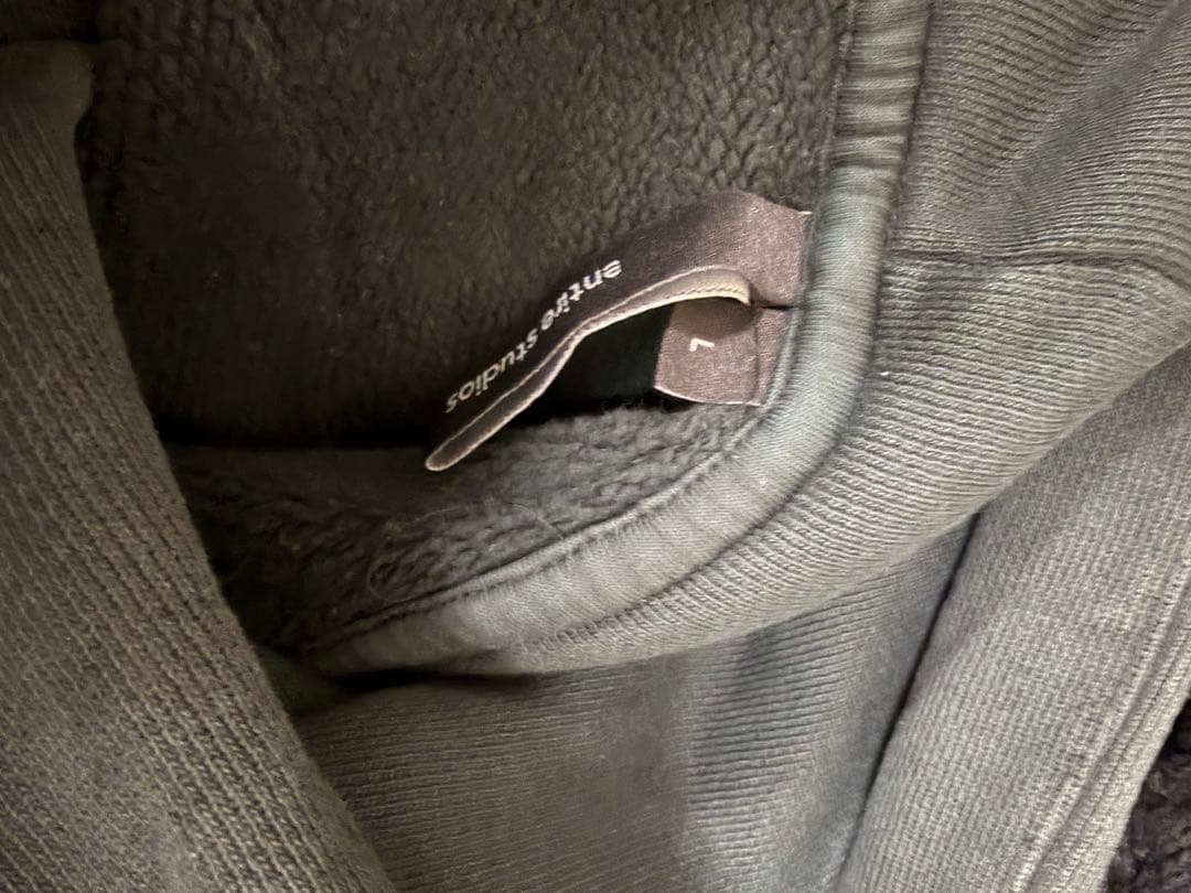 Entire Studios Heavy Hood SOOT L 山田涼介 - メルカリ