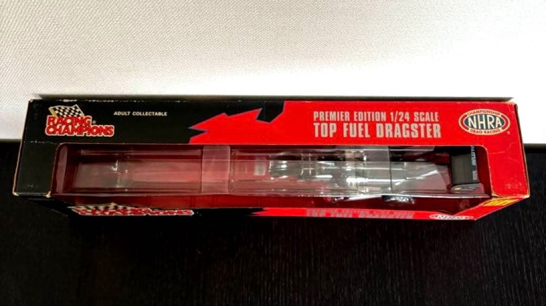 レーシングチャンピオン 1/24トップフューエル ドラッグスター