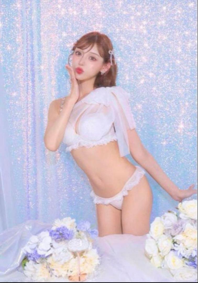 whip bunny ♡Tulle ribbon Swim wear 白