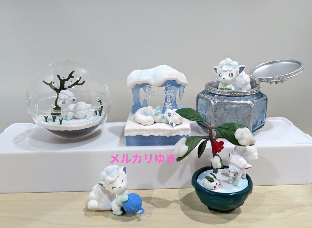 ポケモン　アローラロコン　リーメントなど5点セット♡