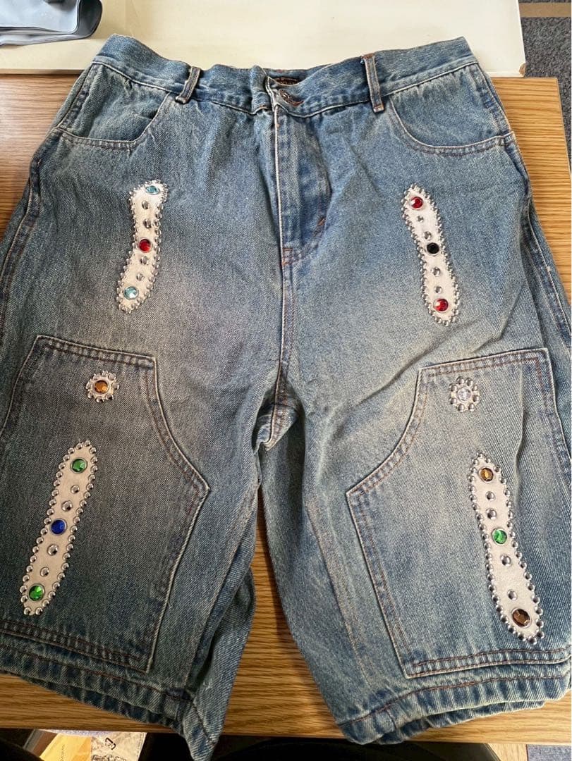 【古着】 ビーズ装飾デニムショーツ