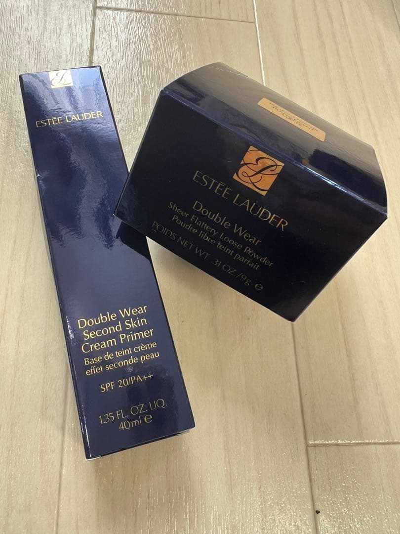 エスティローダー　化粧下地とフェイスパウダーセット