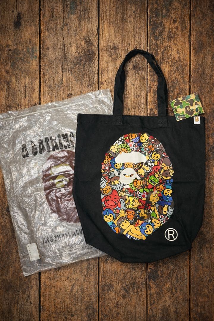 A BATHING APE×CAPCOMトートバッグ エイプ カプコン ベイプ