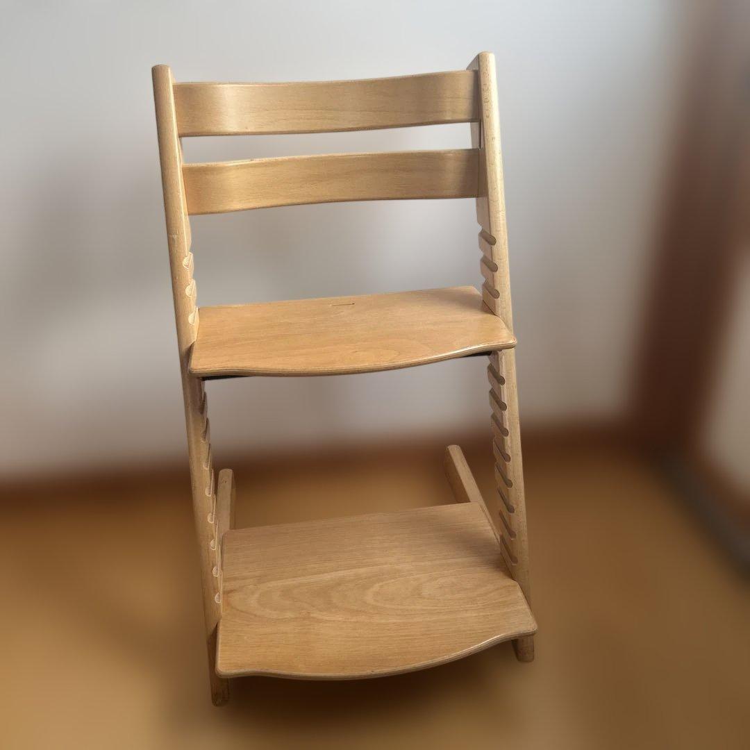 ストッケ　トリップトラップ　木製ベビーチェア　高さ調節可能