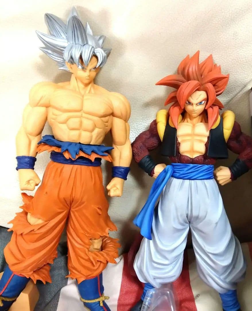 一番くじ THE GREATEST SAIYAN A賞 超サイヤ人4ゴジータ　他