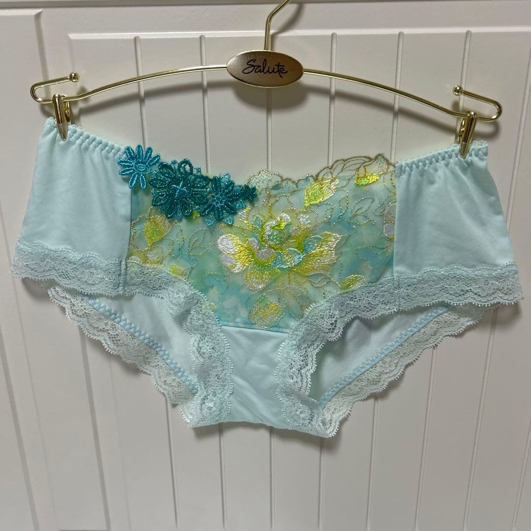 ワコール サルート ブラジャー ショーツ D70M - メルカリ