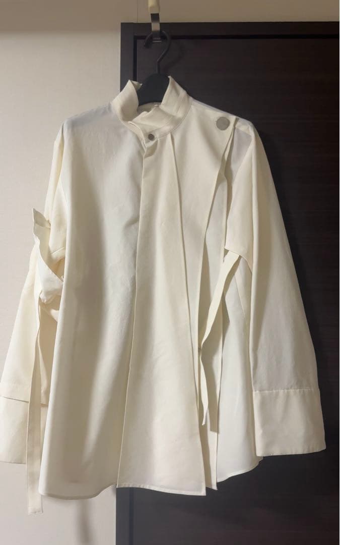 【新品未使用】united tokyo シャツ　ブラウス　長袖