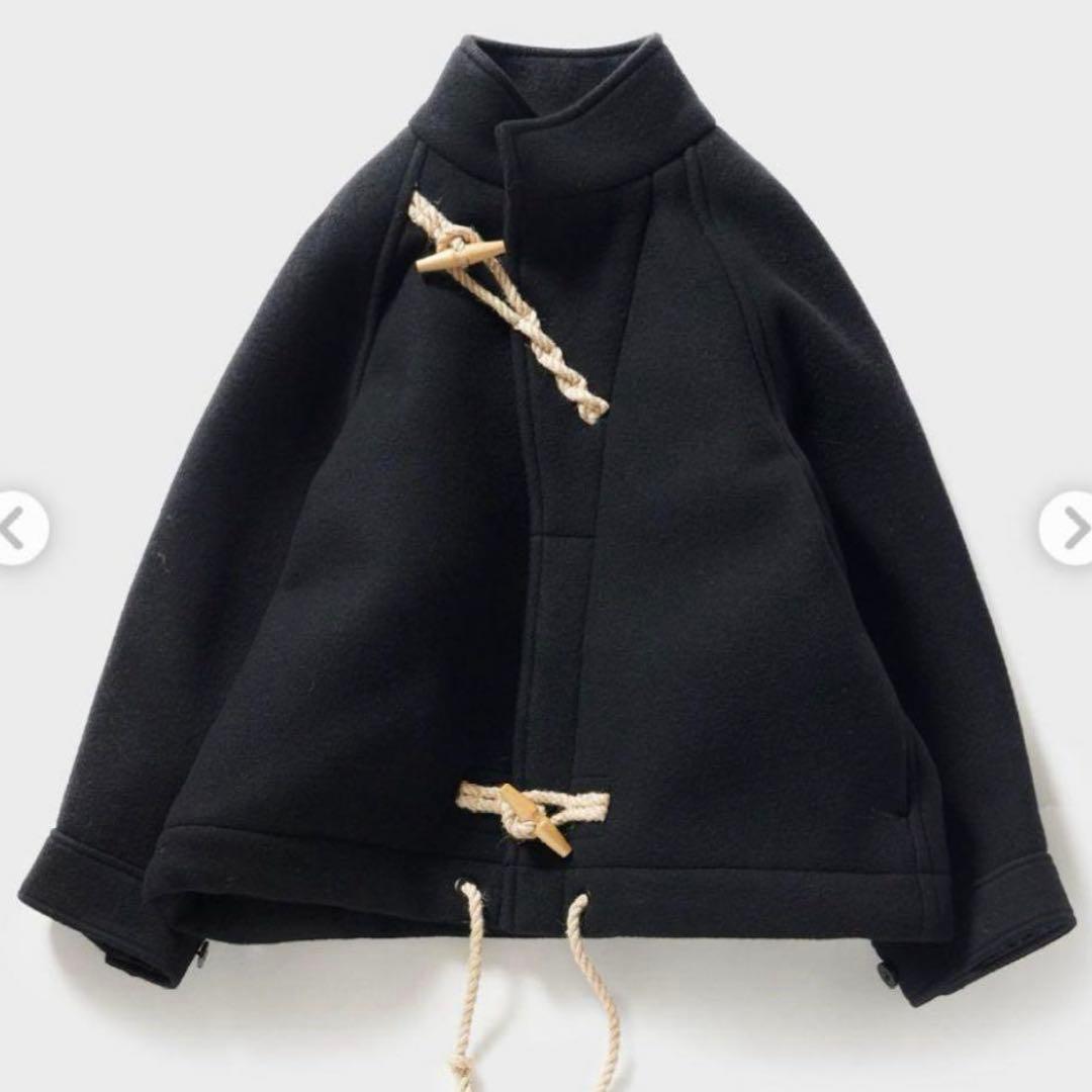 【HYKE(ハイク)】 DOUBLE FACE DUFFEL JACKET 01