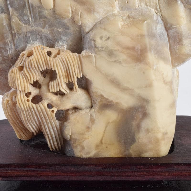中国 玉石寿山石鶏血彫刻 山水雕 置物 唐木台付 V 9220 - メルカリ