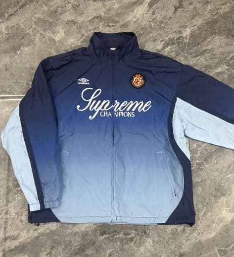 グラデーション トラックジャケット ネイビー Sサイズ Supreme（シュプリーム） 25AW ×UMBRO Gradient Track Jacket アンブロ