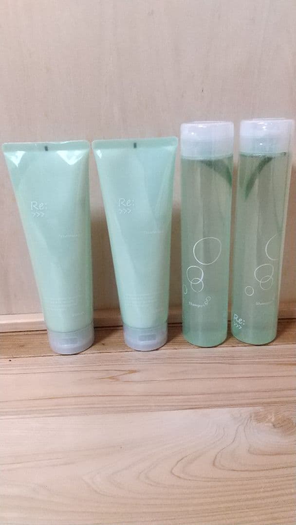 アジュバン　リ　シャンプー　& トリートメント