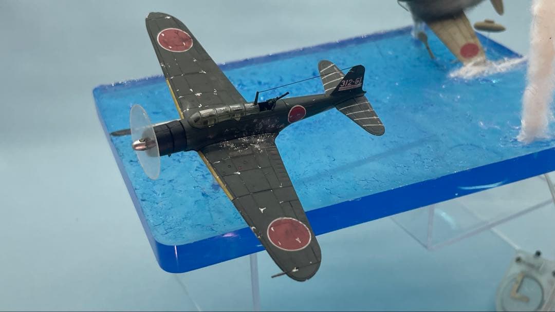 雷撃する九七艦攻 ジオラマ レジン - メルカリ