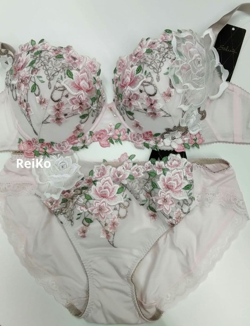 ♡ATSUKO♡お値下げOK♡