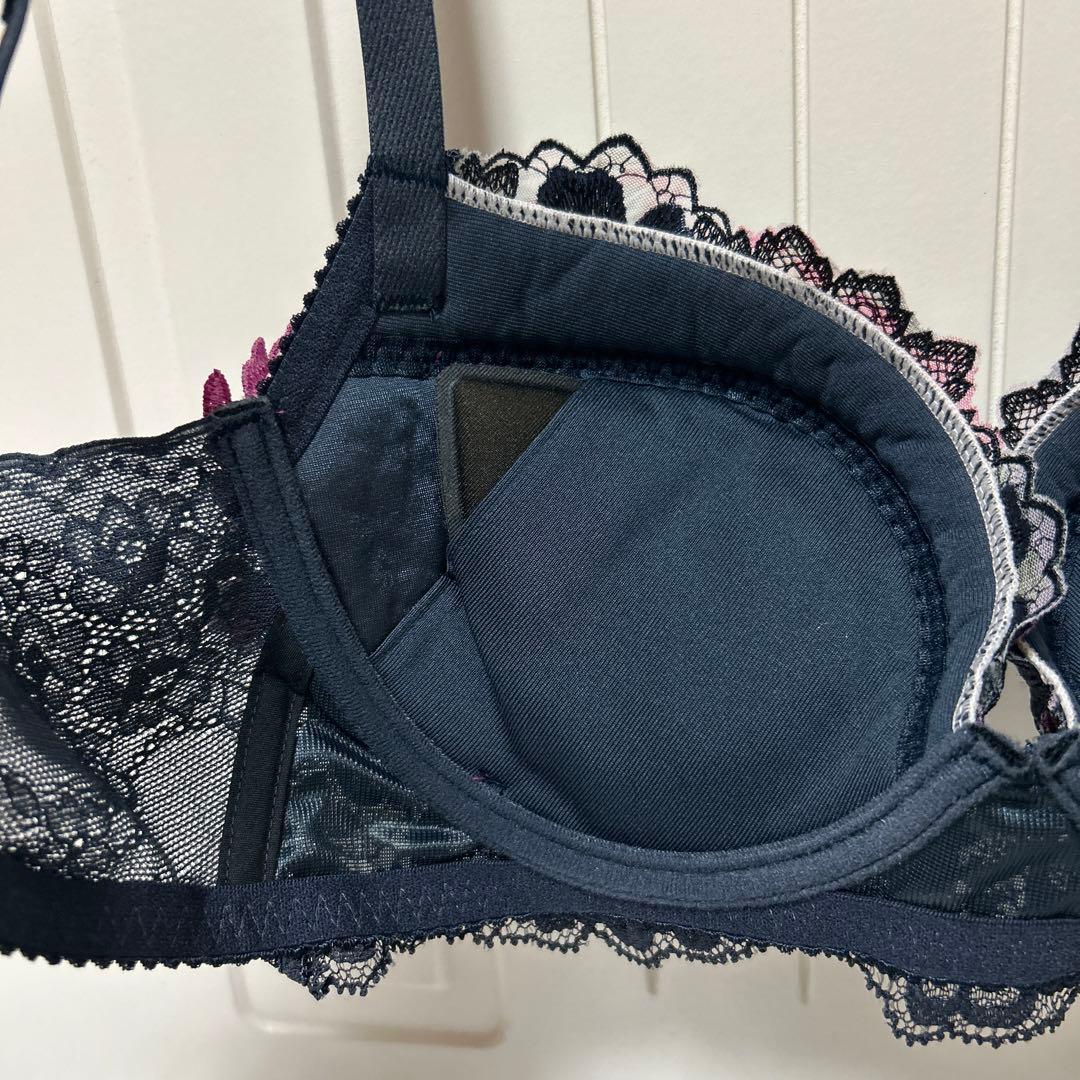 ワコール サルート ブラジャー ショーツ D75 M - メルカリ