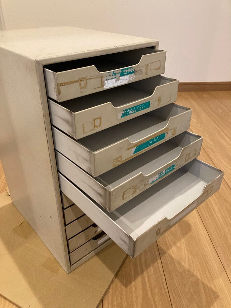 昭和レトロ レターケース KOKUYO 10段 スチール製 A4サイズ - メルカリ