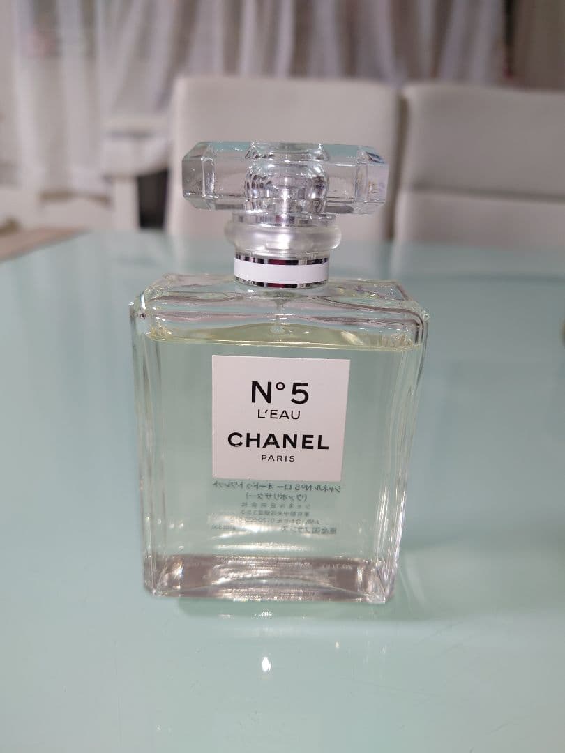 CHANEL N°5 ロー オードゥトワレット ヴァポリザター100ml 　美品 CHANEL（CHANEL） シャネル N°5 ロー オードゥ トワレット