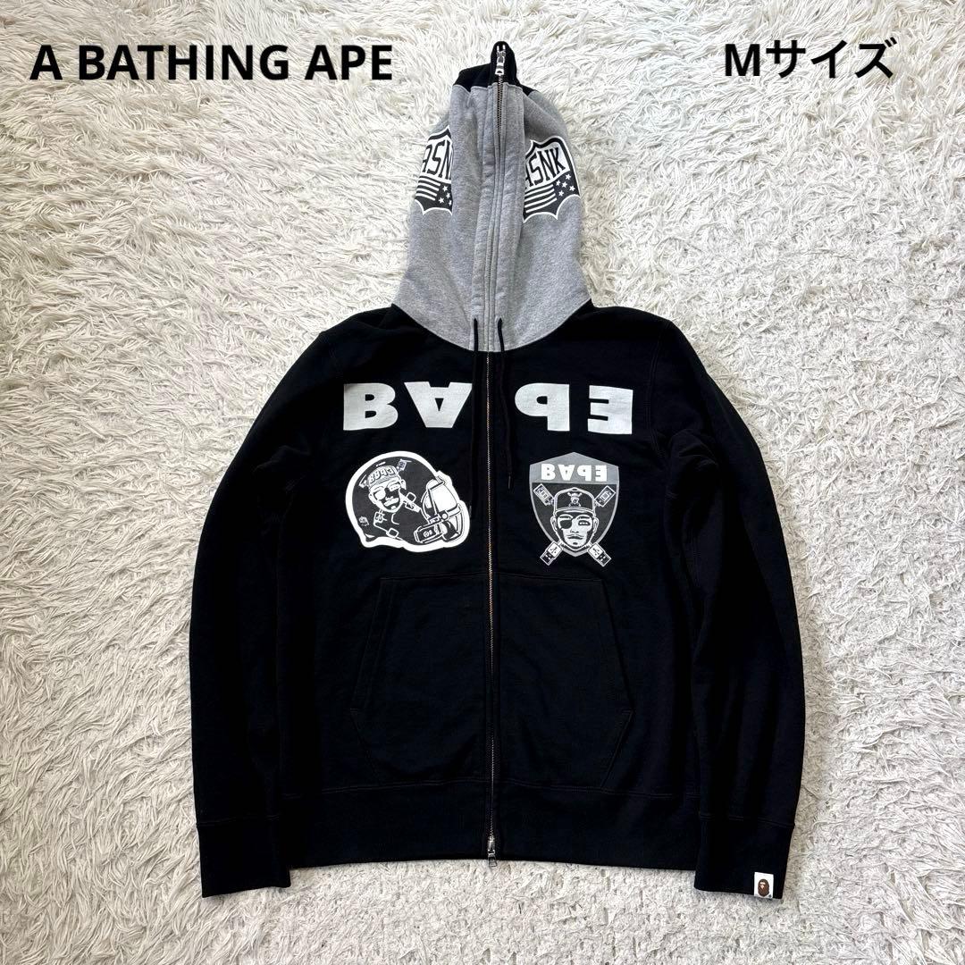 【アベイシングエイプ】 KAWS GAME GEAR パーカー　シャーク　M