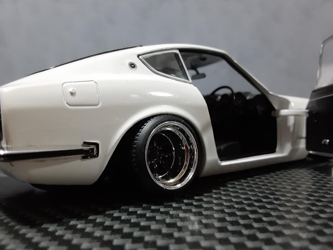 Hachette 1/24 日産 Fairlady 240Z 白 カスタム改