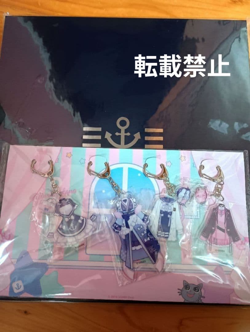 湊あくあ 活動6周年記念 ホロライブ 2個セット アルバム キーホルダー