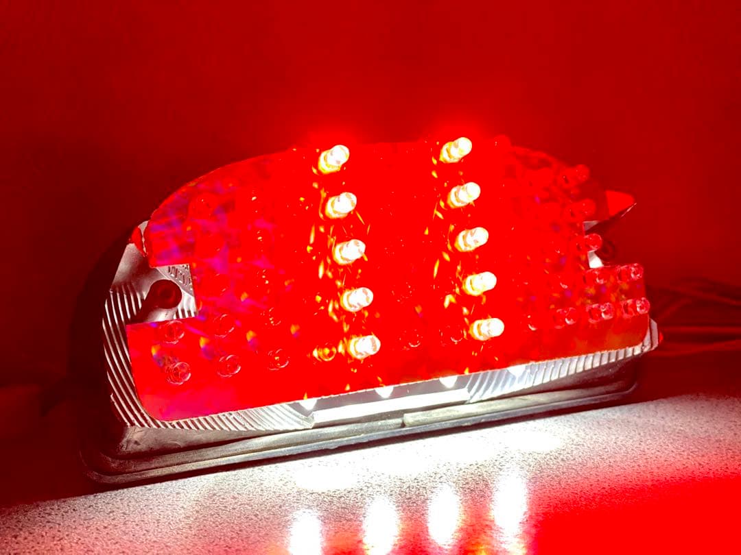 バンディット250(GJ74A)/400☆流星テールランプLEDユニット☆ - メルカリ