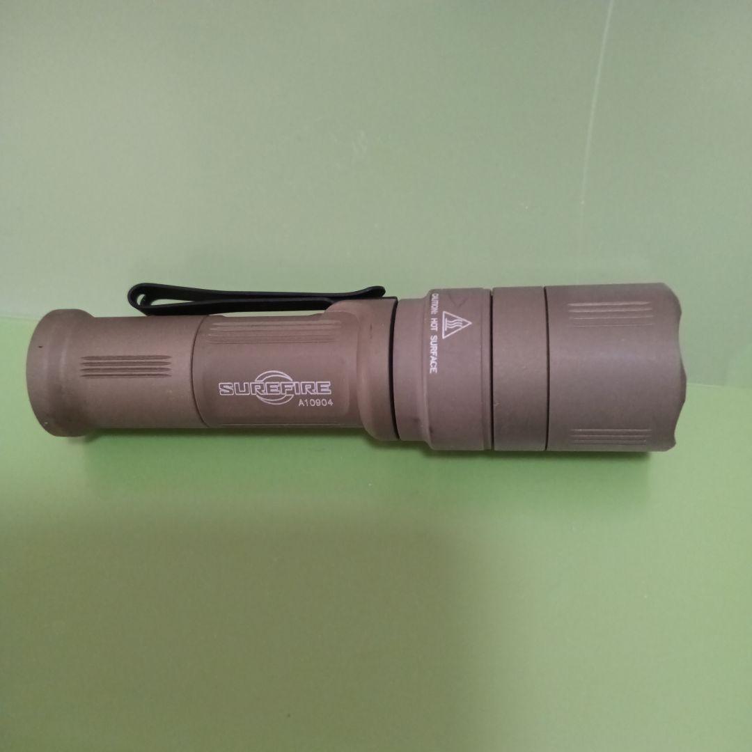 SureFire A10094 懐中電灯 SUREFIRE (シュアファイア) P2ZX-A-BK FURY COMBATLIGHT LEDフラッシュ